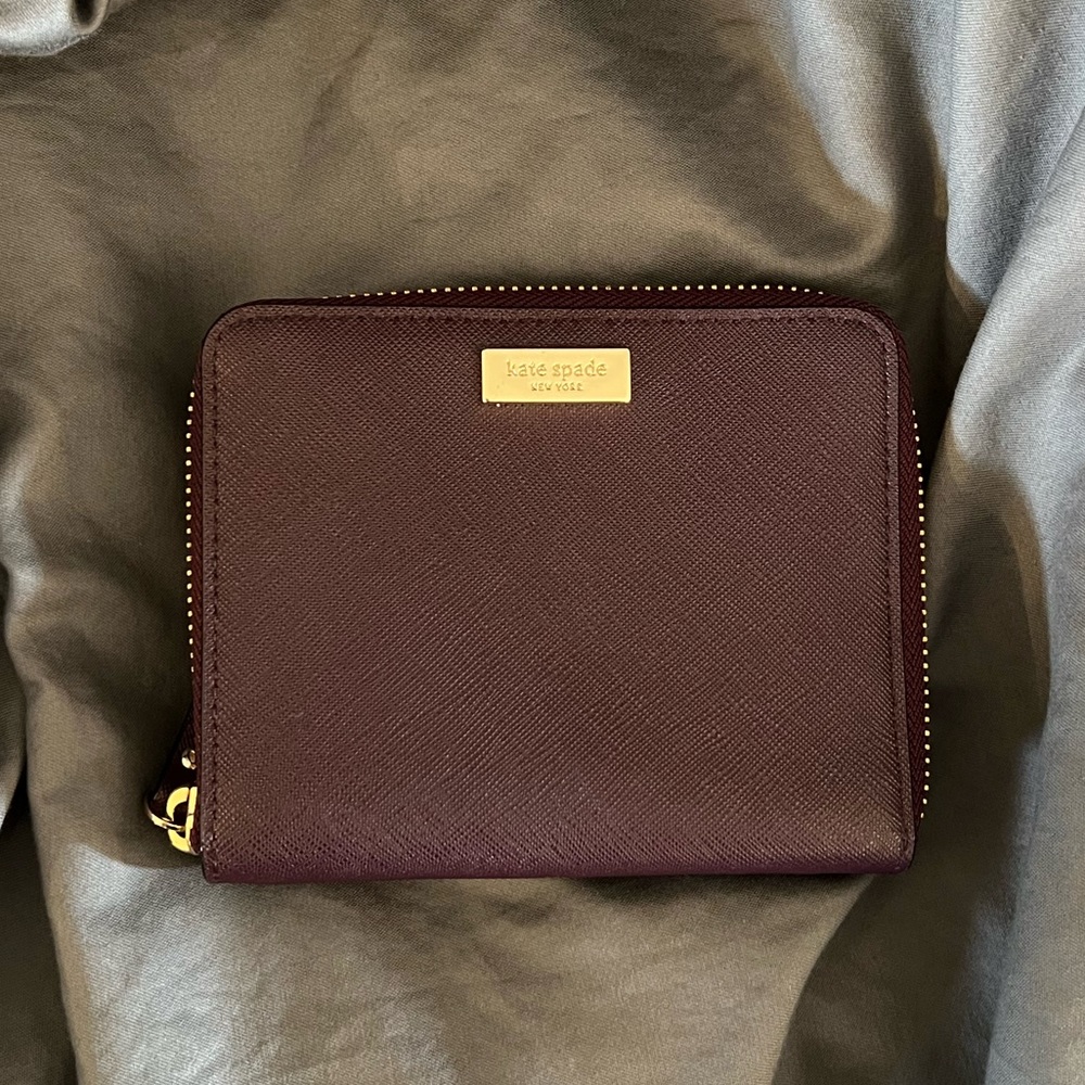 Red Kate spade wallet